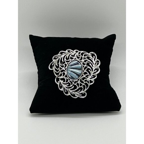 Vintage Sarah Coventry Silver-Tone Brooch With Blue Acrylic Center Filigree Desi - Picture 2 of 9
